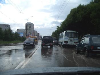 В городе дождь. Ливневая канализация | Ленинградская