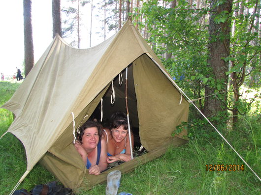 палатку со спальником для отдыха | Путешествия
