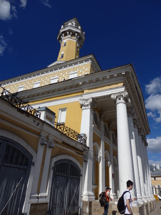 Вологда - Кострома | зашли в музей пожарки, с каланчёй , самая красивая в России, гид сказала.