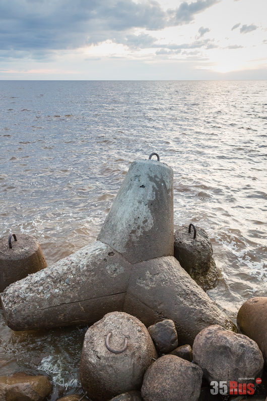Белозерск. Фото | Бетонные гиганты