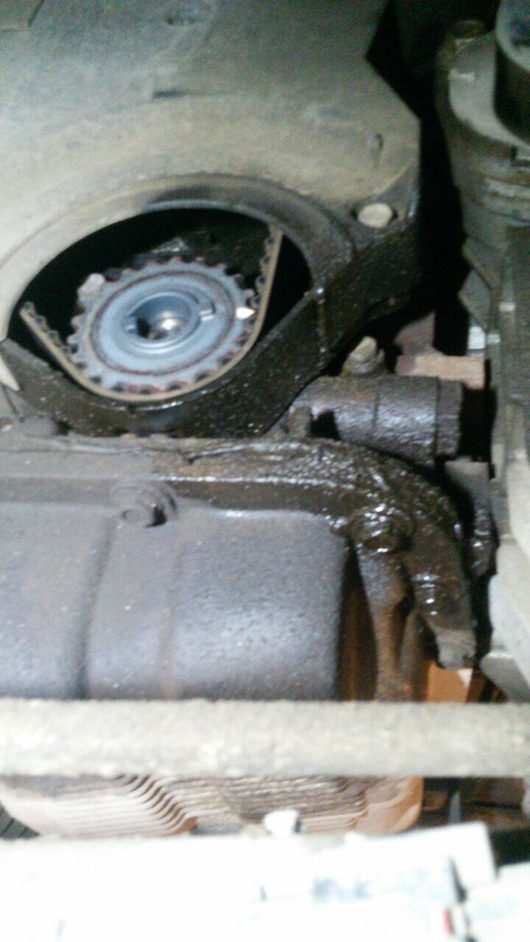 Black Lion - Chevrolet Cruze | На подъемнике обнаружились 2 беды. Первая течет сальник коленвала