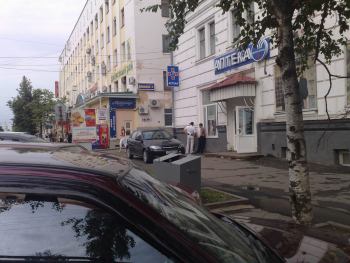 Шедевры парковки | Сегодня, 17.30 ул.Батюшкова, свободные места на проезжей части были Шевроле Лачетти, хэтч, т538ур35.