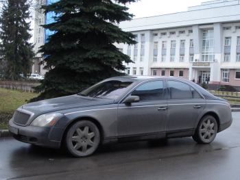 Вологодские "деликатесы" (фото редких и интересных автомобилей) | Седня рядом со зданием правительства ВО сфоткал Номера московские.