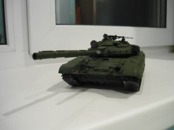 Коллекция Life28/ | вот еще танк Т-72.купил модель ВАЗ-2106.сфоткаю покажу)