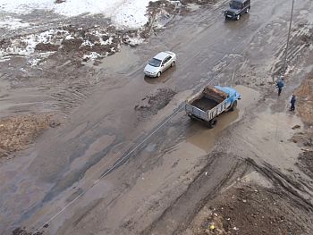 В городе дождь. Ливневая канализация | В Лукьяново реки начали засыпать гравием