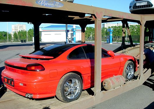 Вологодские "деликатесы" (фото редких и интересных автомобилей) | Dodge Stealth поехал в Мск.