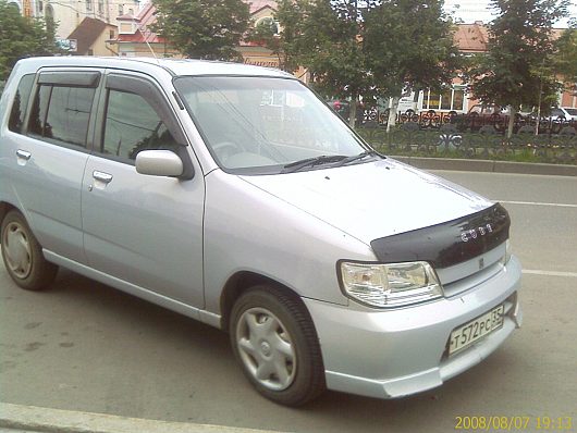 nissan cube 2001