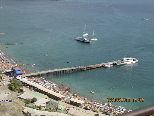 snk - ВАЗ 21124, V1.6 - 16кл., 2007г | Городской пляж Судака со смотровой площадки Генуэзской крепости.