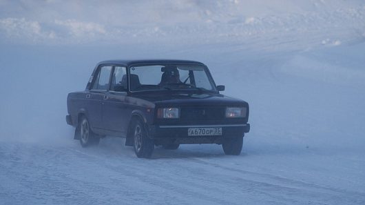 Перерыв между заездами. Чистка трассы Санниково | Жицкий Сергей Евгеньевич