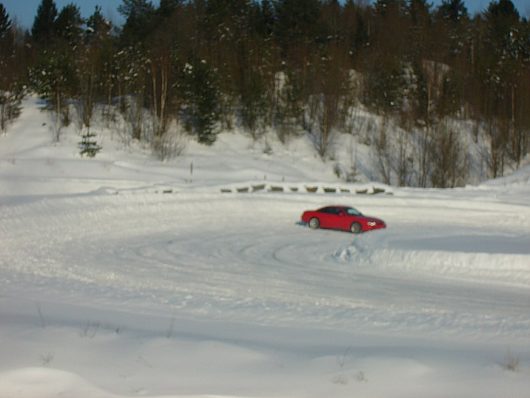 FIN - Nissan s14a Kouki - Red | осторожно еле добрался до города