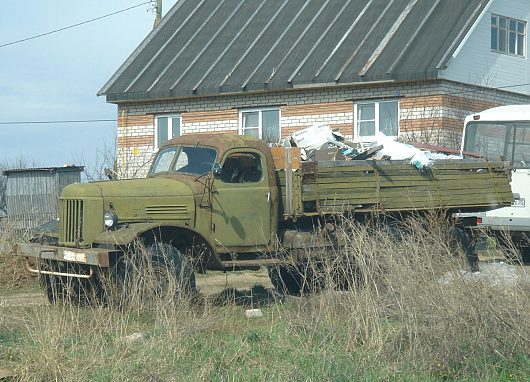 просто ретро-автомобили (фотографии, сделанные на вологодчине) | ЗИЛ 157