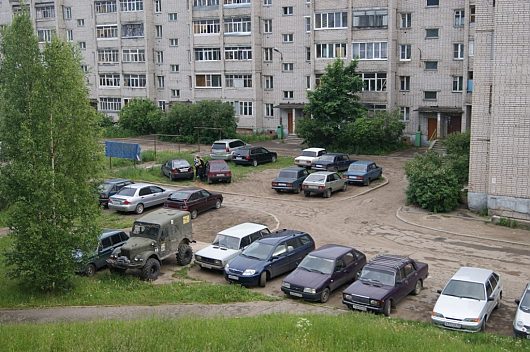 Шедевры парковки | А вот так паркуются чуть чуть левее