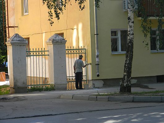 Удивительное рядом | Ну и до кучи Осталось совсем немного докрасить