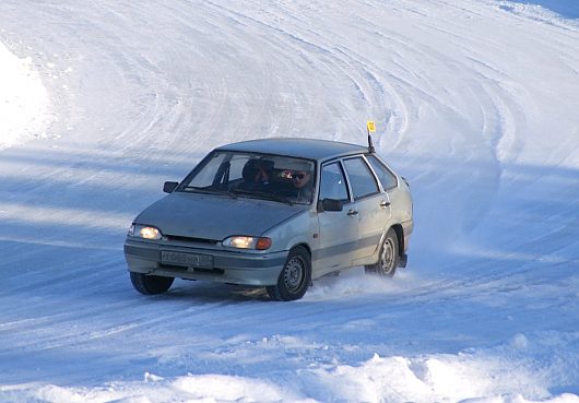 Перерыв между заездами. Чистка трассы Санниково | и снова Твикс ;)