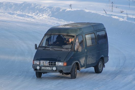 Перерыв между заездами. Чистка трассы Санниково | Соболь валит боком )