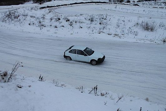 Перерыв между заездами. Чистка трассы Санниково | Ковалёв Даниил .. Ну вот и познакомились, а Полину вы знаете, фотка её была ранее