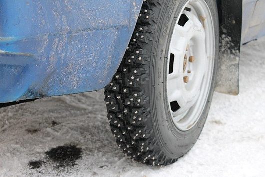 Перерыв между заездами. Чистка трассы Санниково | Автоспорт Вологодская область