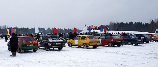 Автогонки на Празднике Коня. д.Еройфека Вологодского района 25 февраля 2012г | ...