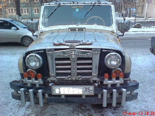 Фотки разных "необычных" авто | Вот такое чудо стоит на ул Герцена в Вологде. Фотал на тапок,хозяин разрешил))