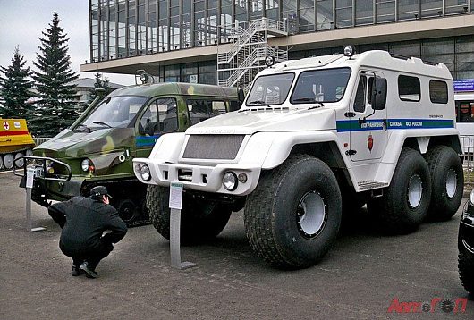 Вологодские "деликатесы" (фото редких и интересных автомобилей) | [типа Тигра на 6 колёсах ] если на шинах низкого давления, то, возможно Трэкол.. типа такого