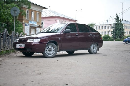 Фото наших автомобилей | у обжорки у политеха)кто там бургеры пробовал )