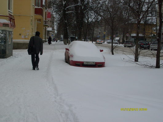 Катаклизмы природы 2012 в Вологодской области | [Удивляют люди,которые не могут нормально машину ппереставить на стоянку,чтобы с утра физзарядкой не заниматся. ] 