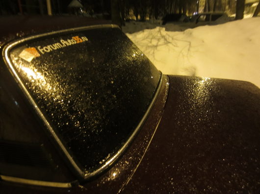 Катаклизмы природы 2013 в Вологодской области | Мда. Опять ледяной дождь Машина уже вся во льду sad 