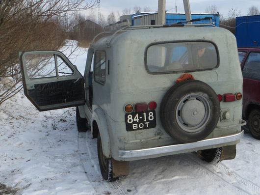 Фотки разных "необычных" авто | На учёт поставлена в 1978 Двигатель от Москвича.