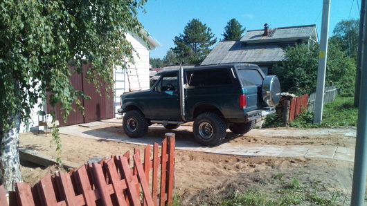 Вологодские "деликатесы" (фото редких и интересных автомобилей) | Ford bronco 3 в Кич-Городке