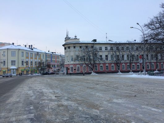 Организация движения на перекрестке Ленина-Лермонтова изменится с 1 декабря | Далеко