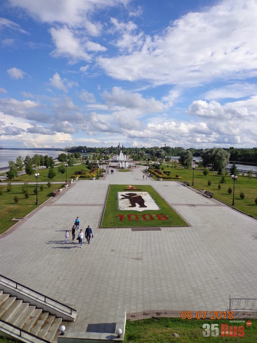 Дорожные зарисовки | Без посещения Ярославской стрелки и зоопарка, никак не могли домой уехать