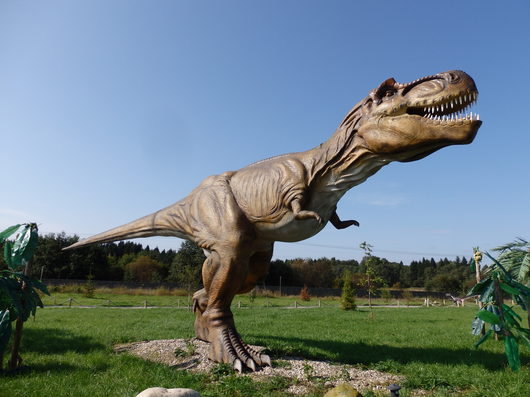 Парк Динозавров в Стризнево | тирэХ