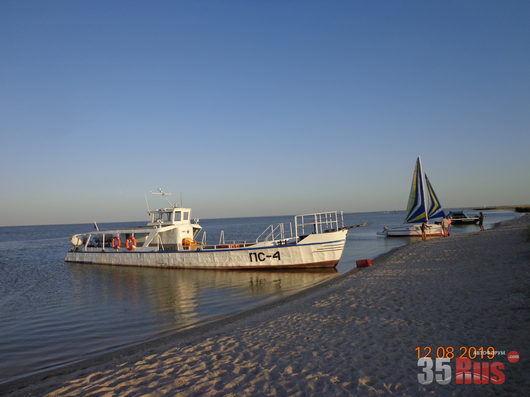 Череповец - Ейск | Съездили на морскую прогулку (называется экскурсией, но уж точно ей не является) на птичий остров