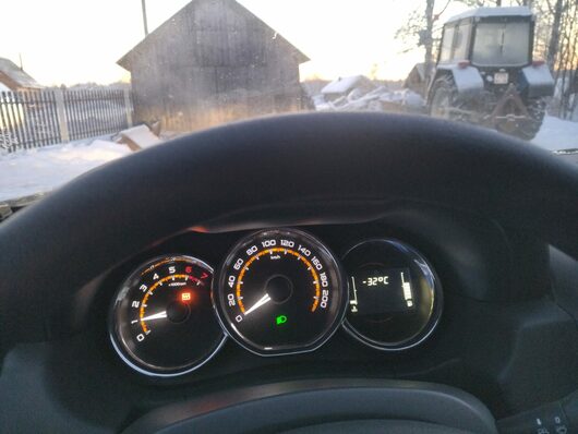 Чери тиго 4 техно | Тоже откатал все морозы на Ларгусе, вчера утром было -37 Всё решает тёплый гараж.. )))